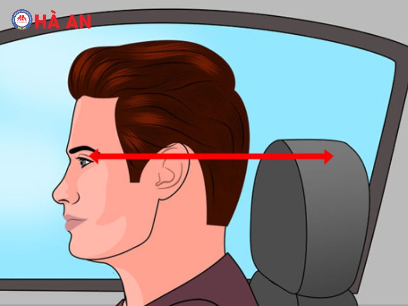 Cách điều chỉnh phần tựa đầu ghế chuẩn nhất khi ngồi lái xe