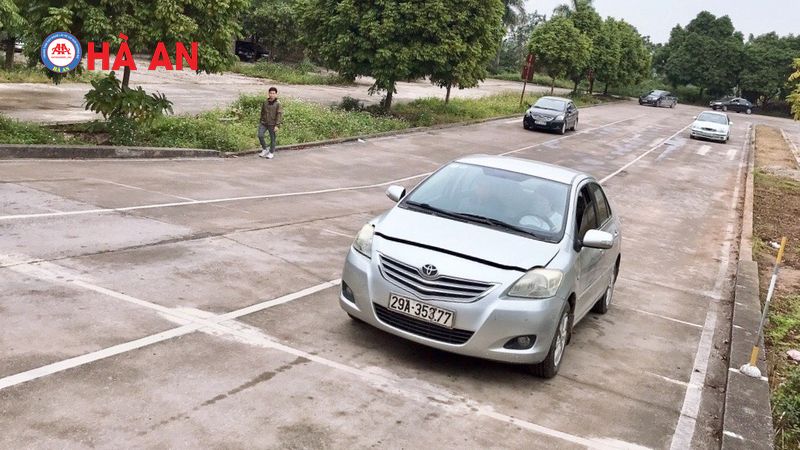 Địa chỉ sân tập lái xe ô tô tại Thanh Trì